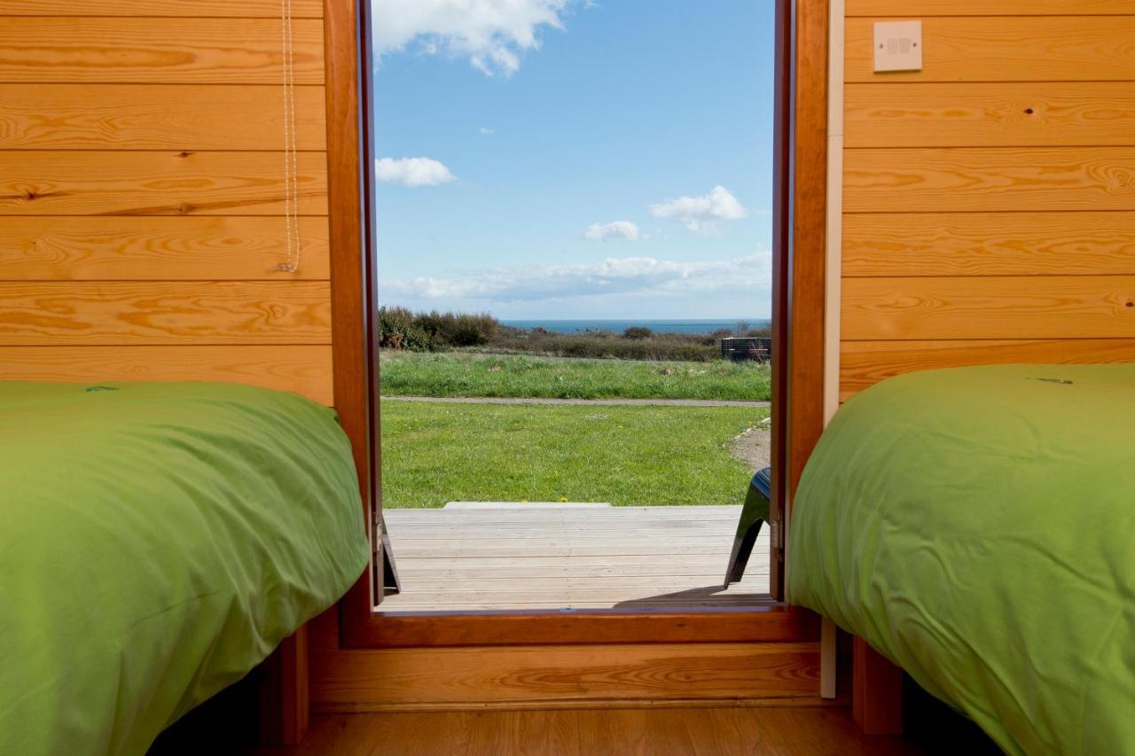 Yha Manorbier Vandrarhem Tenby Exteriör bild